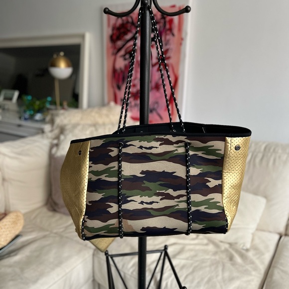 Ah•dorned shoulder bag - Picture 9 of 11